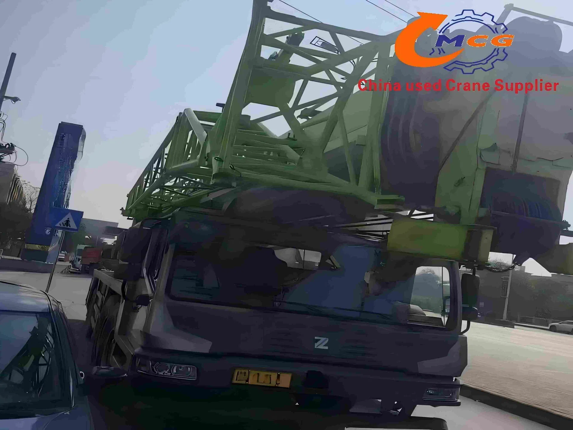 ميسور التكلفة 2019 Zoomlion 80 طن رافعة الشاحنة - في حالة جيدة