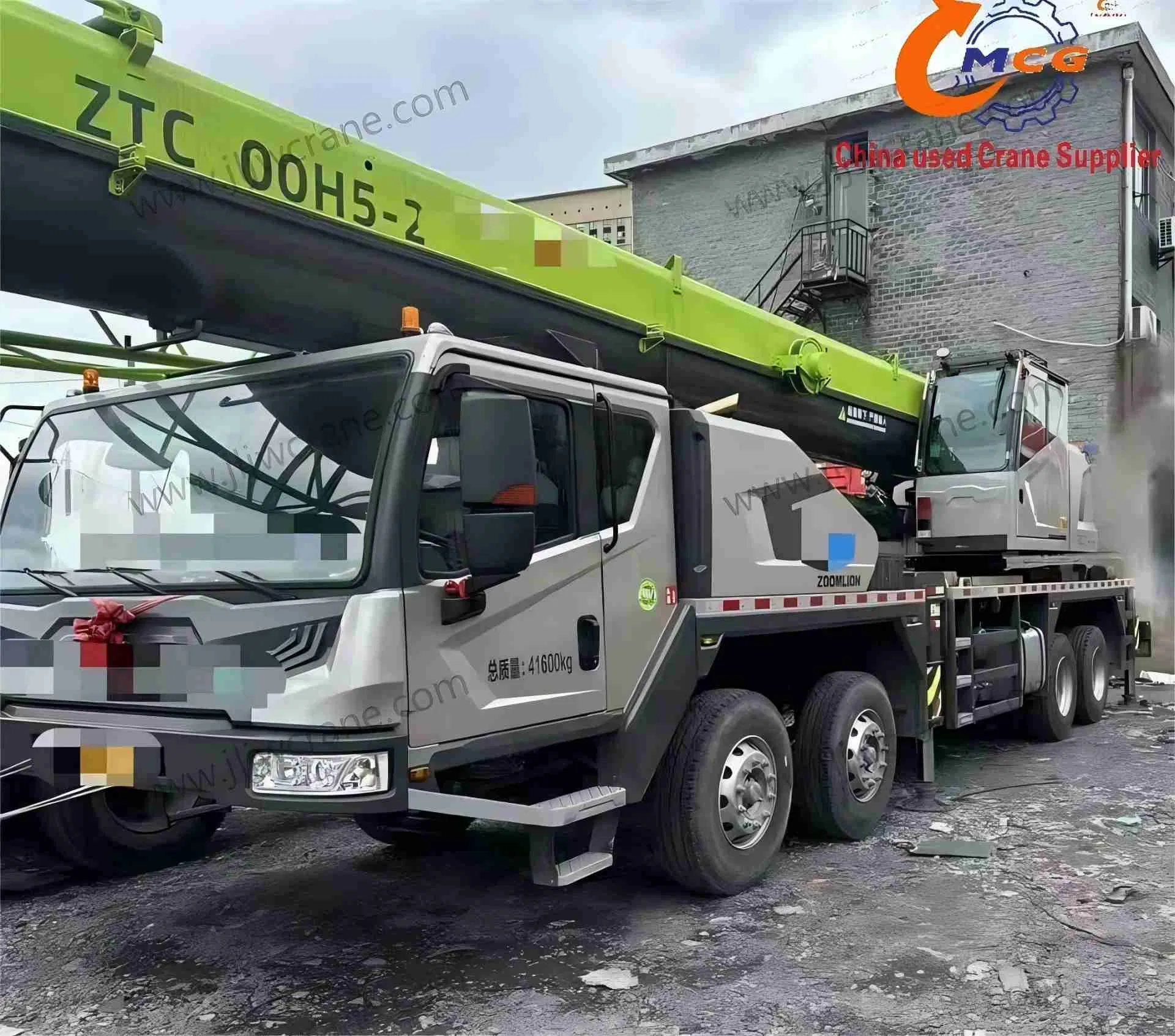 Crue de camion d'occasion de haute qualit&eacute; 2024 zoom lion 50 tonnes Crane