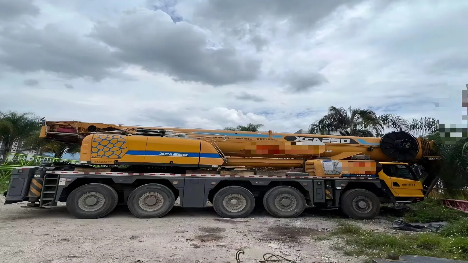 Crue de camion XC MG 220 tonnes 2019 abordable - Excellent état