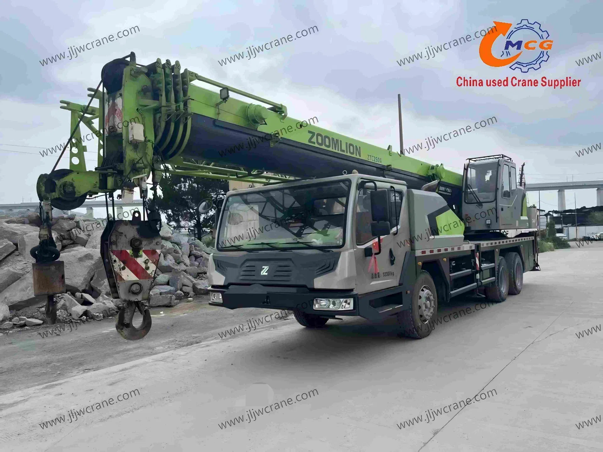 بأسعار معقولة 2020 Zoom Lion 25 Trup Truck Crane - في حالة جيدة