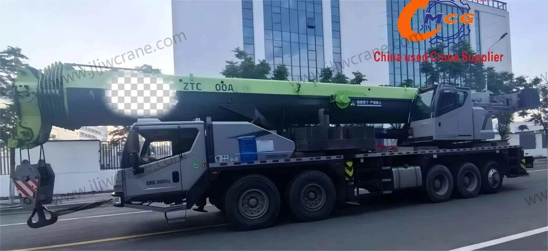 Использовал Zoomlion ZTC130 TON Truck Crane для строительных проектов