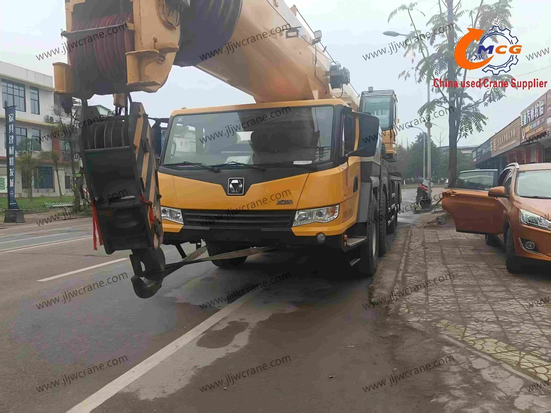 بأسعار معقولة 2019 XC MG Truck Crane 80 Ton في حالة ممتازة