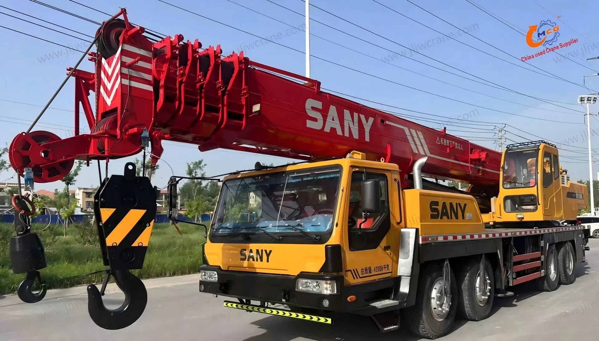 Cần cẩu Sany Stc500, 21 tuổi, trong tình trạng rất tốt, gần như nguyên bản, chỉ hàng chục ngàn km, vài giờ làm việc, giá tốt,